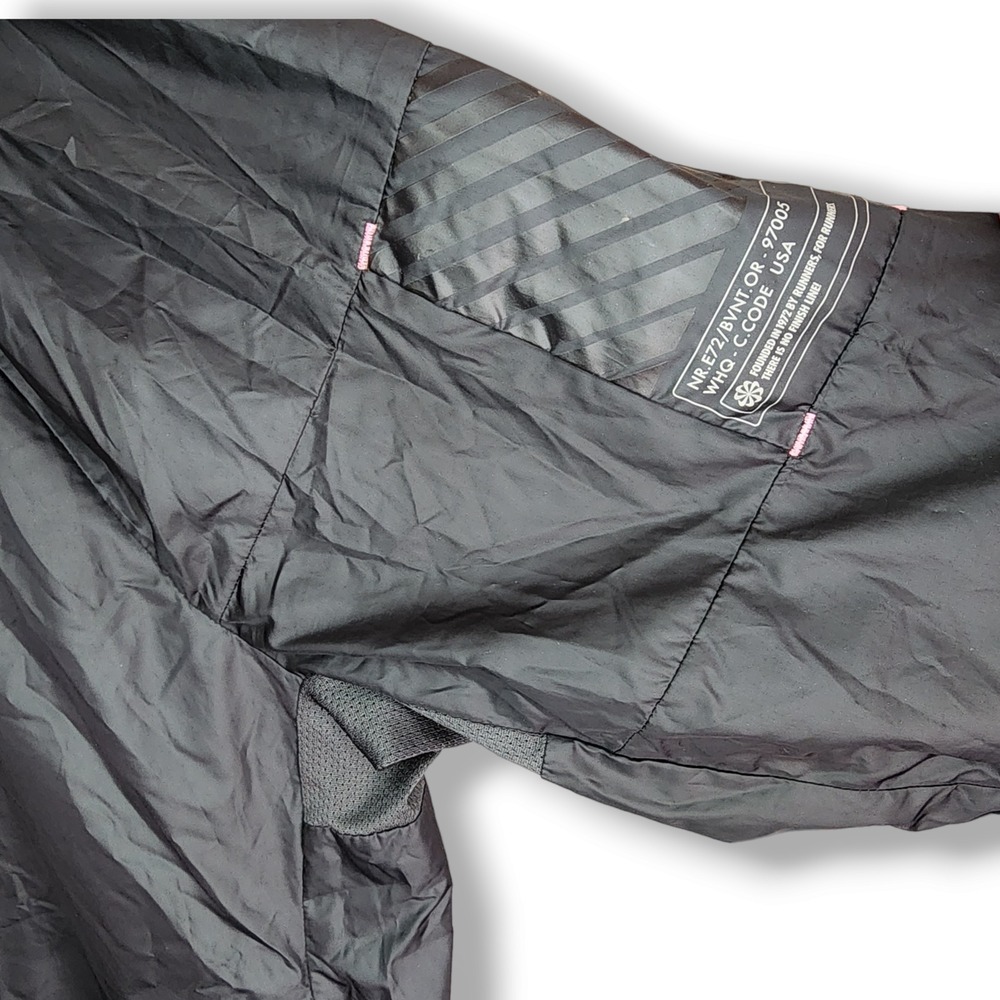 NikeRunning Size L Dri-Fit‎ Vented Insulated Jacket Black with 97005 graphics - Picture 9 of 9